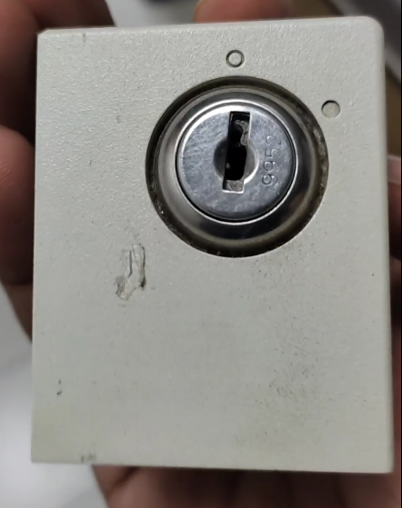 IBM SurePos 67 Keys Keyboard Lock thumbnail 4