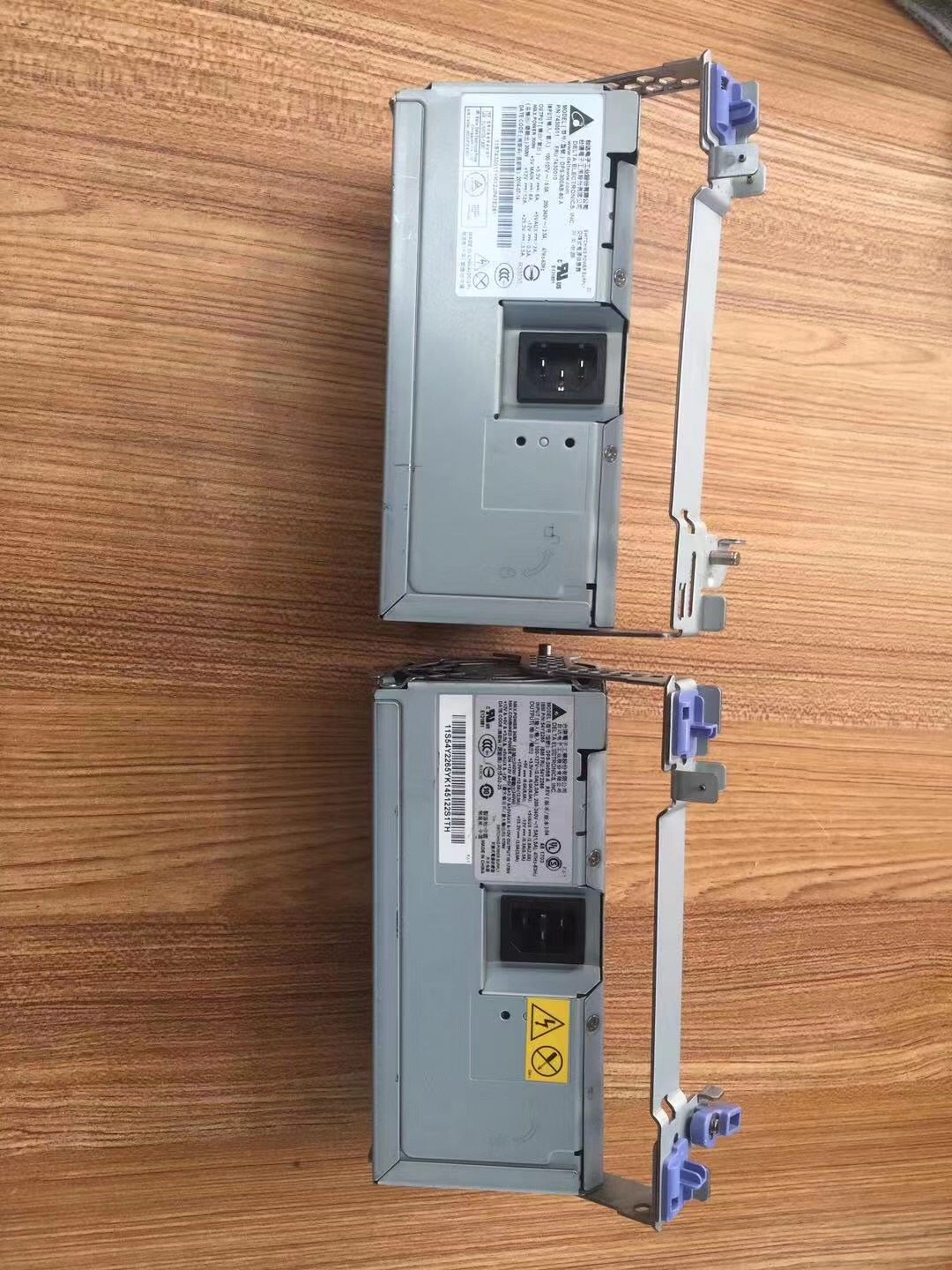 IBM TOSHIBA 4852-526 566-570 E70 POS Terminal Power