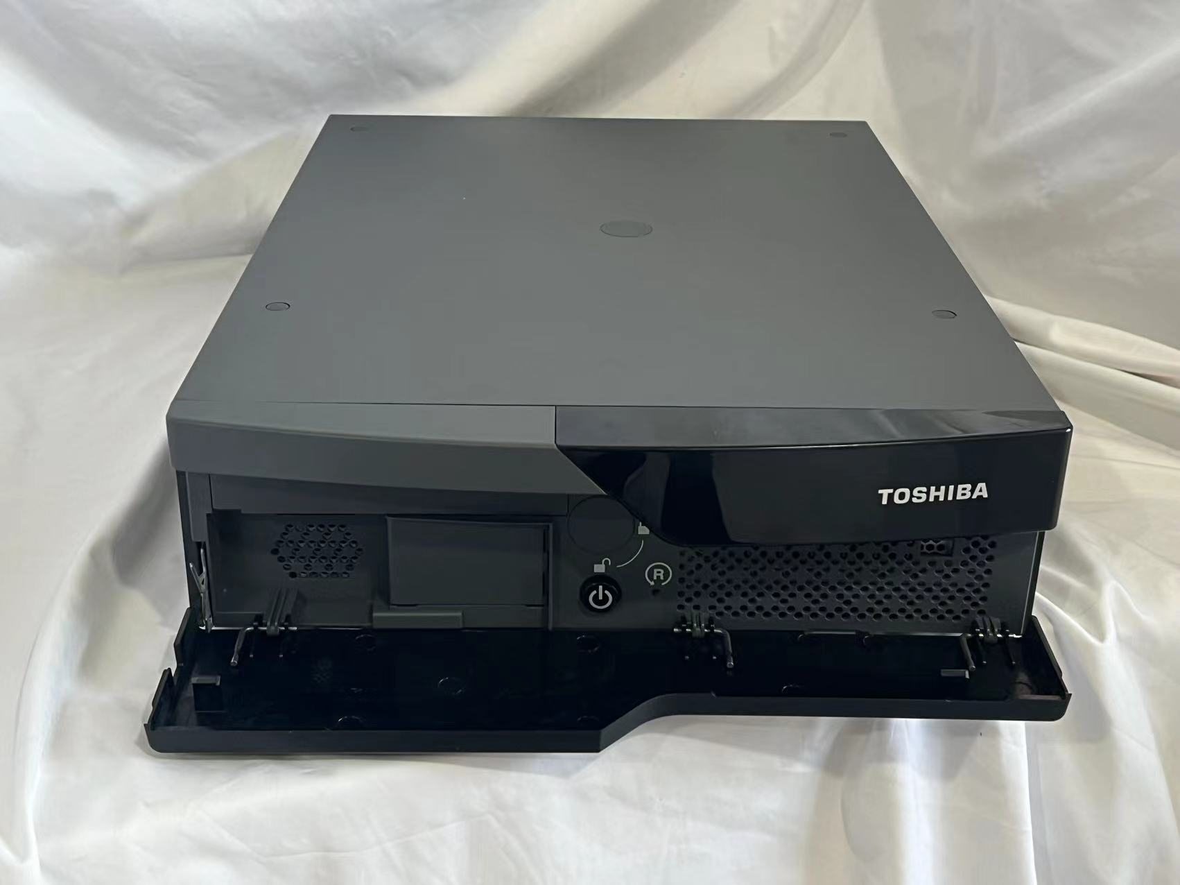 TOSHIBA 4900-786 POS Terminal - features and details