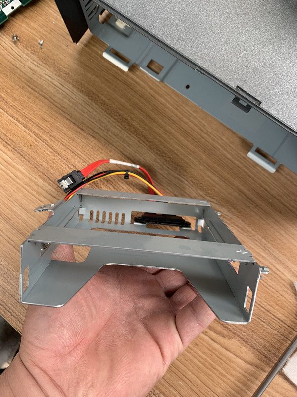 TOSHIBA IBM 4900-E45 4900-745 POS Computer Hard disk holder thumbnail 2